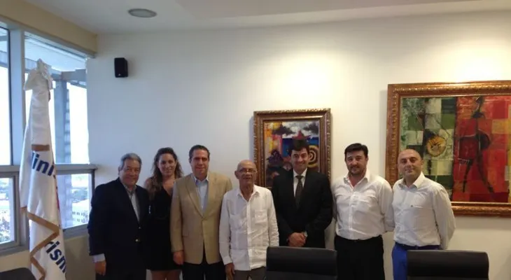 El Ministro de Turismo ratifica compromiso con el desarrollo de La Romana?Bayahibe