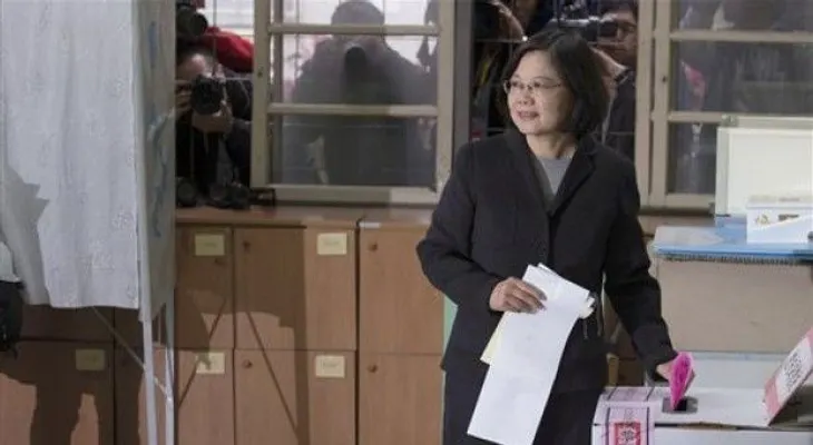 Taiwán elige a su primera presidenta mujer