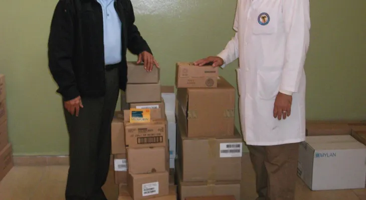 Fundación Fabio Cardenas dona medicamentos al Jaime Mota