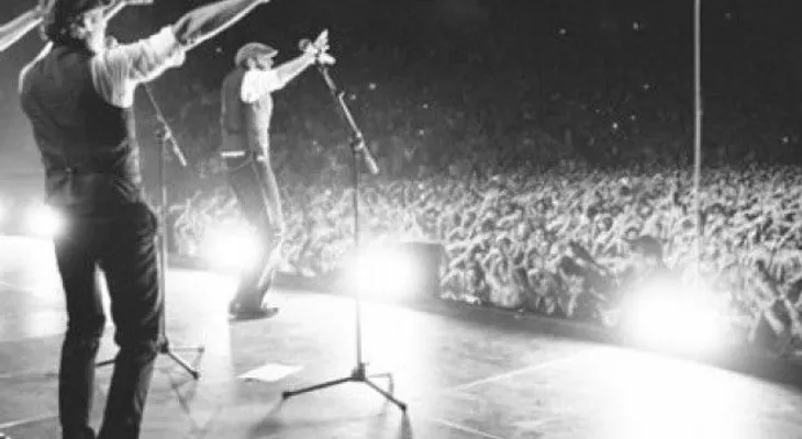 Juan Luis Guerra continúa gira por Europa 
