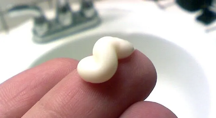 Desarrollan una crema que impide la transmisión del VIH en casi un 100%