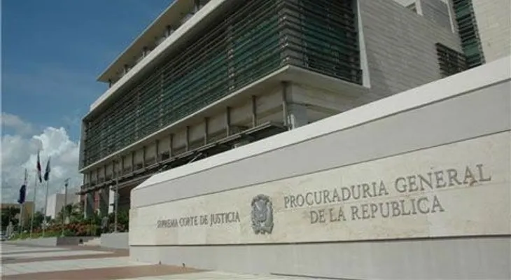 Presentan 38 denuncias de alegados actos de corrupción en la administración pública