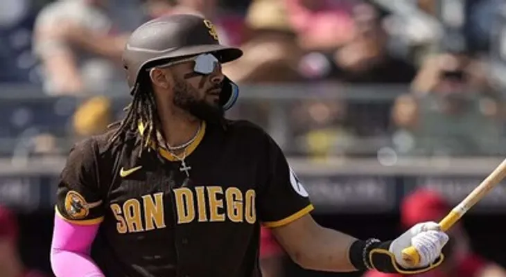 Tatis Jr. y Machado impulsan a los Padres: barrida sobre Gigantes y ventaja de 2.5 juegos en el comodín