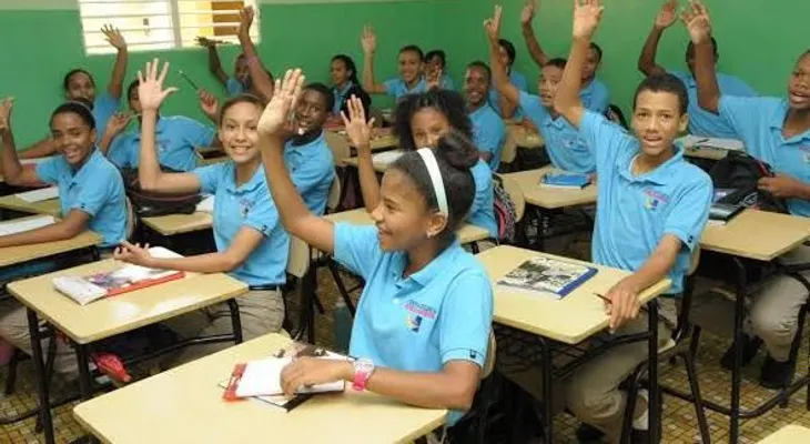 Director de Inabie aclara bonos no son 4% PIB Educación