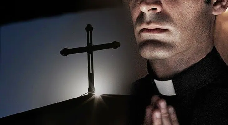 Sacerdote le dice a niño violado: "Es un sacrificio que debe aguantar"