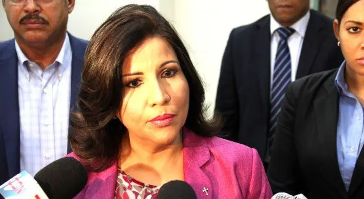  Margarita Cedeño se quedó atrapada en un ascensor de Indotel