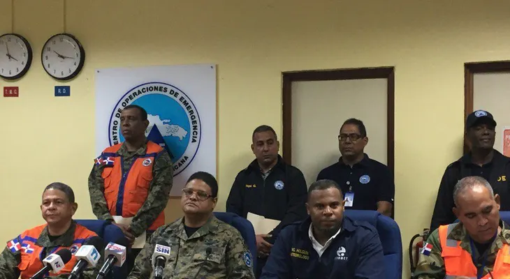 Las lluvias seguirán hasta el martes y llevan a 27 provincias bajo alerta; 1,842 viviendas afectadas y 14 destruidas 