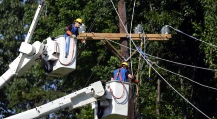 Tormenta deja a más de un millón sin luz en EEUU