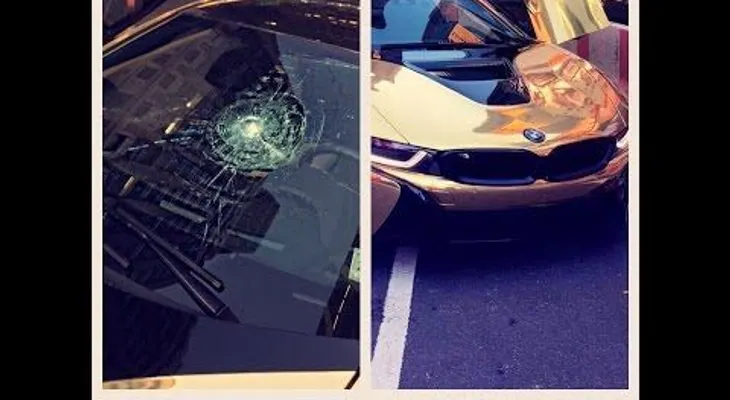 Paran su deportivo en NY para tomar fotos en hora punta y esto fue lo que pasó