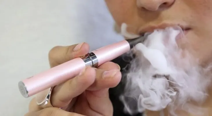 Pocos meses de vaping son suficientes para desarrollar enfermedades orales
