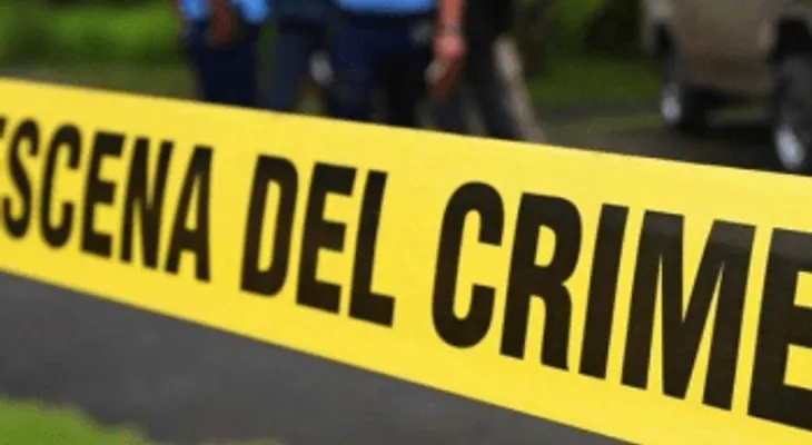 Hombre mata otro porque le dio un besito en la mejilla