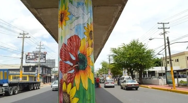 Embellecen espacios públicos en Santo Domingo Norte
