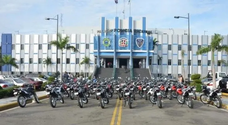 Gobierno entrega 60 motocicletas a la Policía para patrullaje