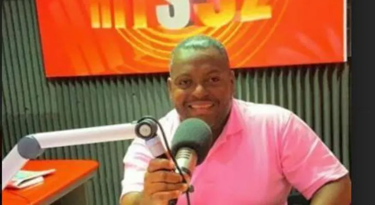 "El súper negro", el locutor tropical más pegado en las mañanas de Hits 92.1
