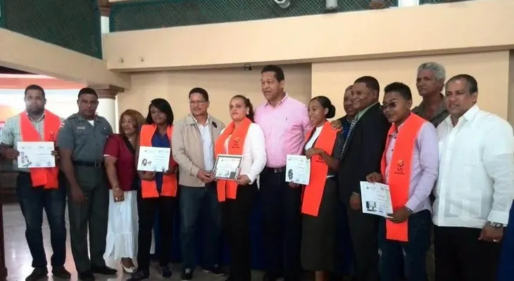Ministerio de la Juventud sigue graduaciones de Carreras Técnicas