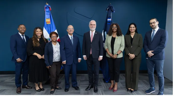 Superintendencia de Bancos presenta archivo histórico financiero