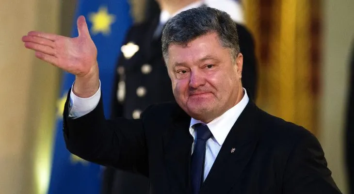 Poroshenko: EE.UU. entregará a Kiev nuevo equipo militar