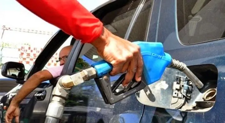 Mantienen invariable precios de los combustibles