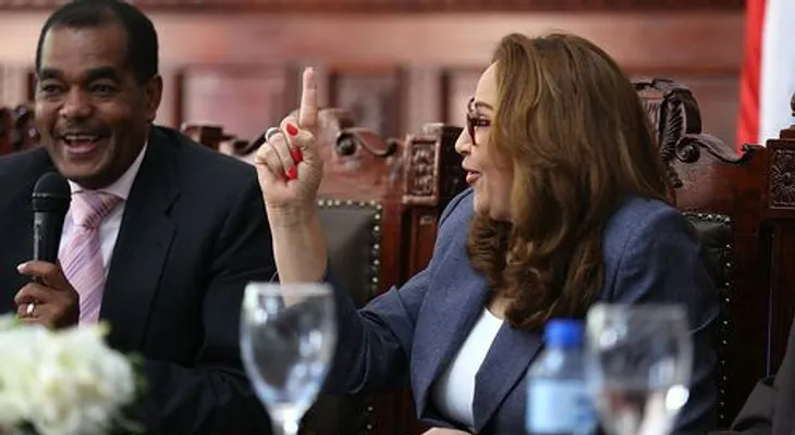 Autoridades divulgan avances Plan Regularización en Santiago