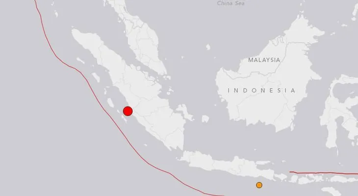 Sismo de magnitud 6,5 sacude Indonesia