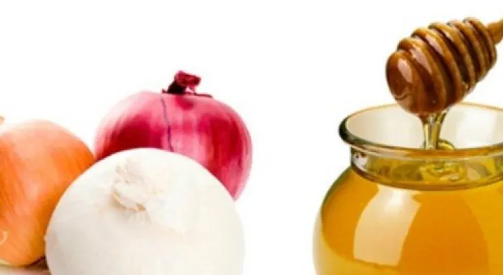 ¡Toma nota! Combate la pérdida de cabello con estos tratamientos con cebolla