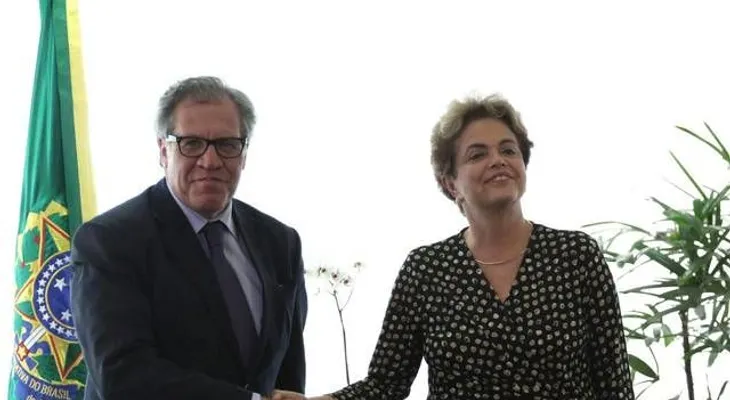 Senado de Brasil debate si enjuicia a la presidenta