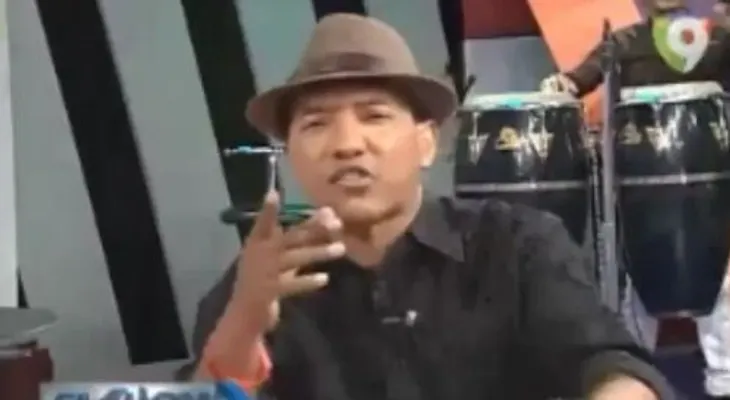 Video: Diomelo Martínez "insulta merengue típico" delante de María Díaz