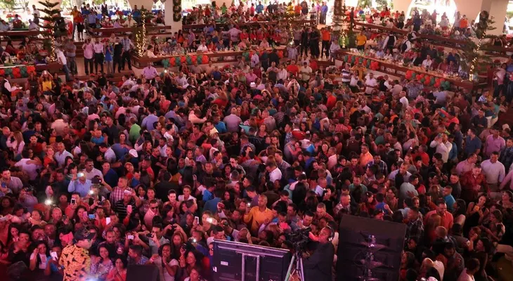 EDENORTE celebra fiesta navideña con sus empleados