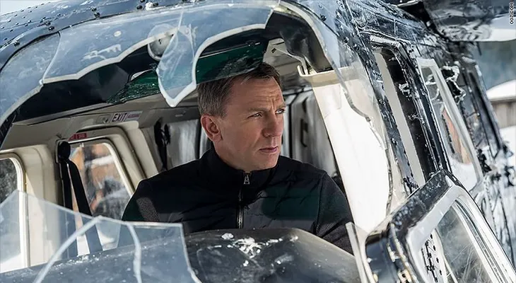 'Spectre' rompe récord en Reino Unido al recaudar 9,2 mdd el primer día