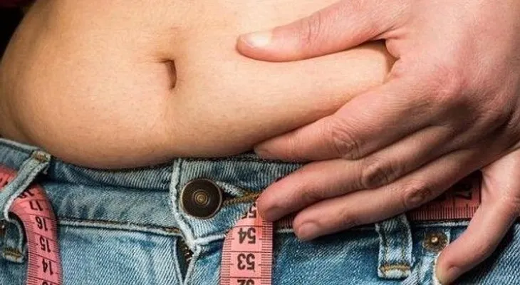 ¿Por qué acumulamos esos molestos kilos de más? 