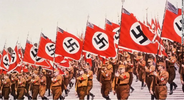 Cazadores de tesoros habrían encontrado un tren nazi lleno de oro