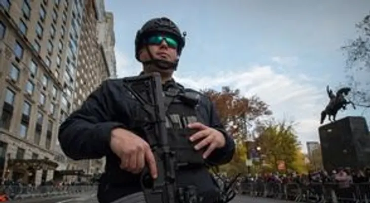 Muchos policías para el desfile de Acción de Gracias en Nueva York
