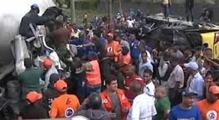 16 muertos y 30 heridos por accidente de camión en Haití 
