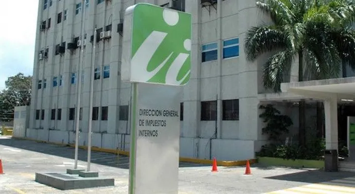 La DGII da "palo acechado" aumenta RD$300 y RD$800 al costo del marbete 
