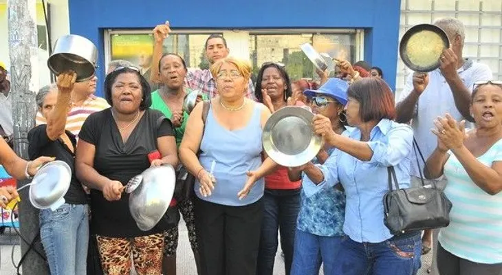 Protestan por altos precios artículos canasta familiar