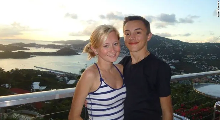 Pareja con historia similar a  Bajo la misma estrella, sufre desenlace trágico