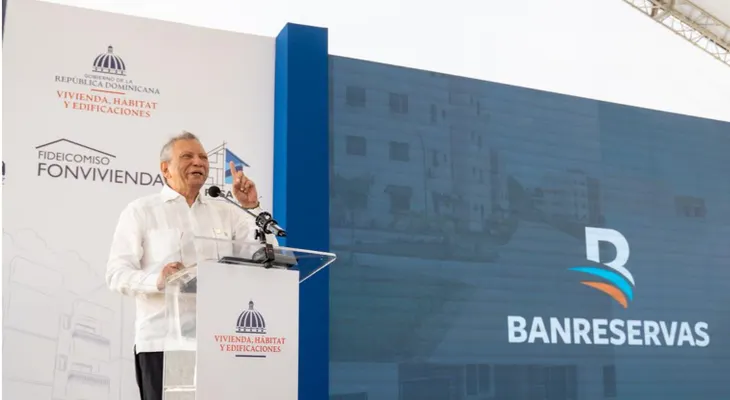 Banreservas financia 144 apartamentos entregados por el presidente Abinader en Laderas del Este