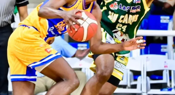 Arranca el torneo 50 del TBS con Mauricio Báez y San Carlos en el partido inaugural