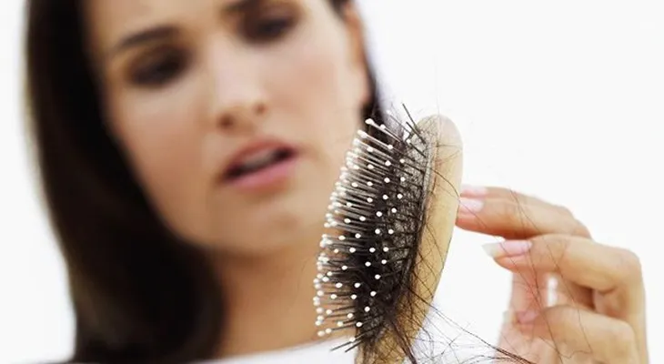 10 mitos sobre la caída de cabello