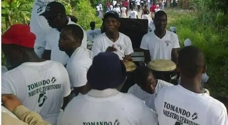 Dicen incitan a haitianos a tomar "su territorio"