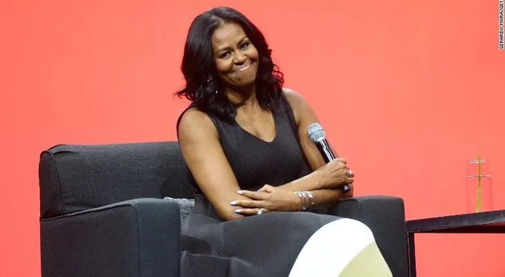 Gobierno de Trump terminará programa de educación para niñas de Michelle Obama