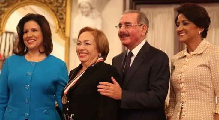 13 mujeres dominicanas reciben Medalla al Mérito