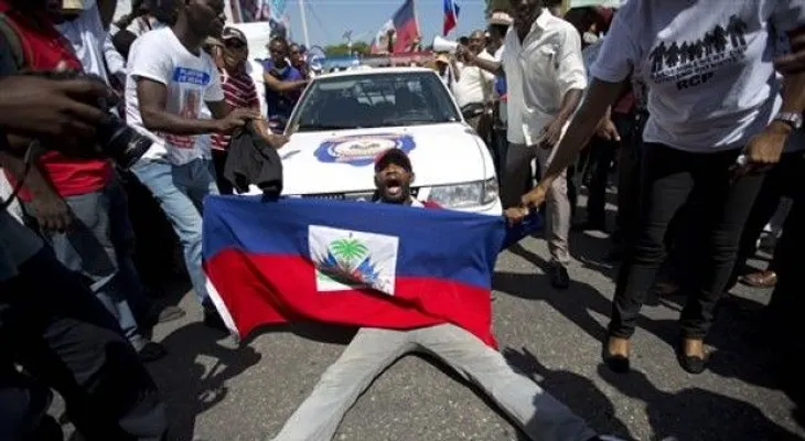 Haitianos marchan en Puerto Príncipe contra la República Dominicana, a quien acusan de racista 