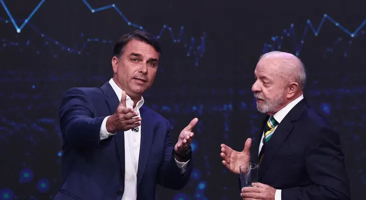 Lula y Flávio Bolsonaro cruzan denuncias ante el TSE por abuso de poder y manipulación algorítmica a días del balotaje