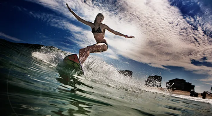 Los efectos positivos del surf en las mujeres