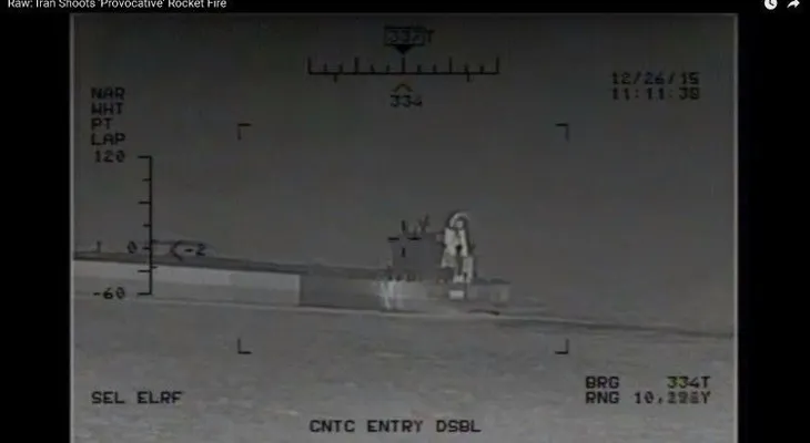 EE.UU. divulga el VIDEO de un alegado lanzamiento de misiles iraníes cerca de sus portaaviones