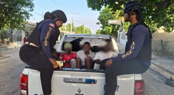 DGM intensifica operativos y detiene a 1,598 extranjeros en un día