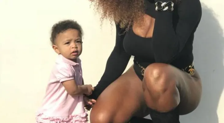 Serena Williams con su hija