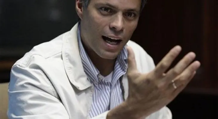 Venezuela: dirigente encarcelado López rehúsa ir a corte 