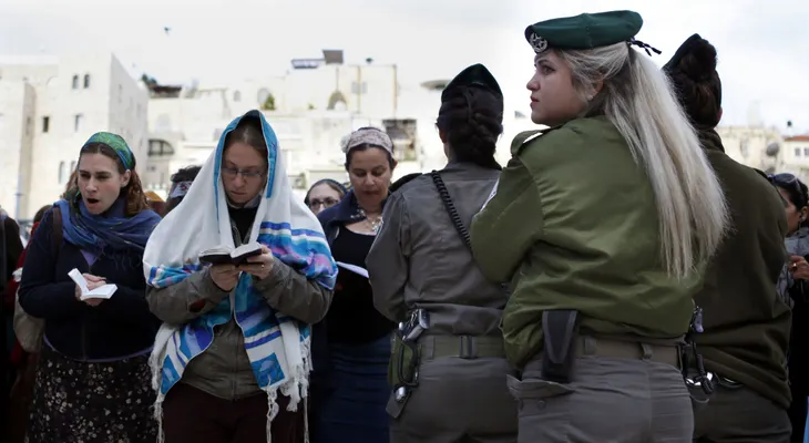 Israel permitirá a judíos no ortodoxos y grupos mixtos rezar en el Muro de los Lamentos